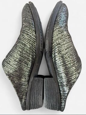 Metallic Black Slip-On Shoes size 40